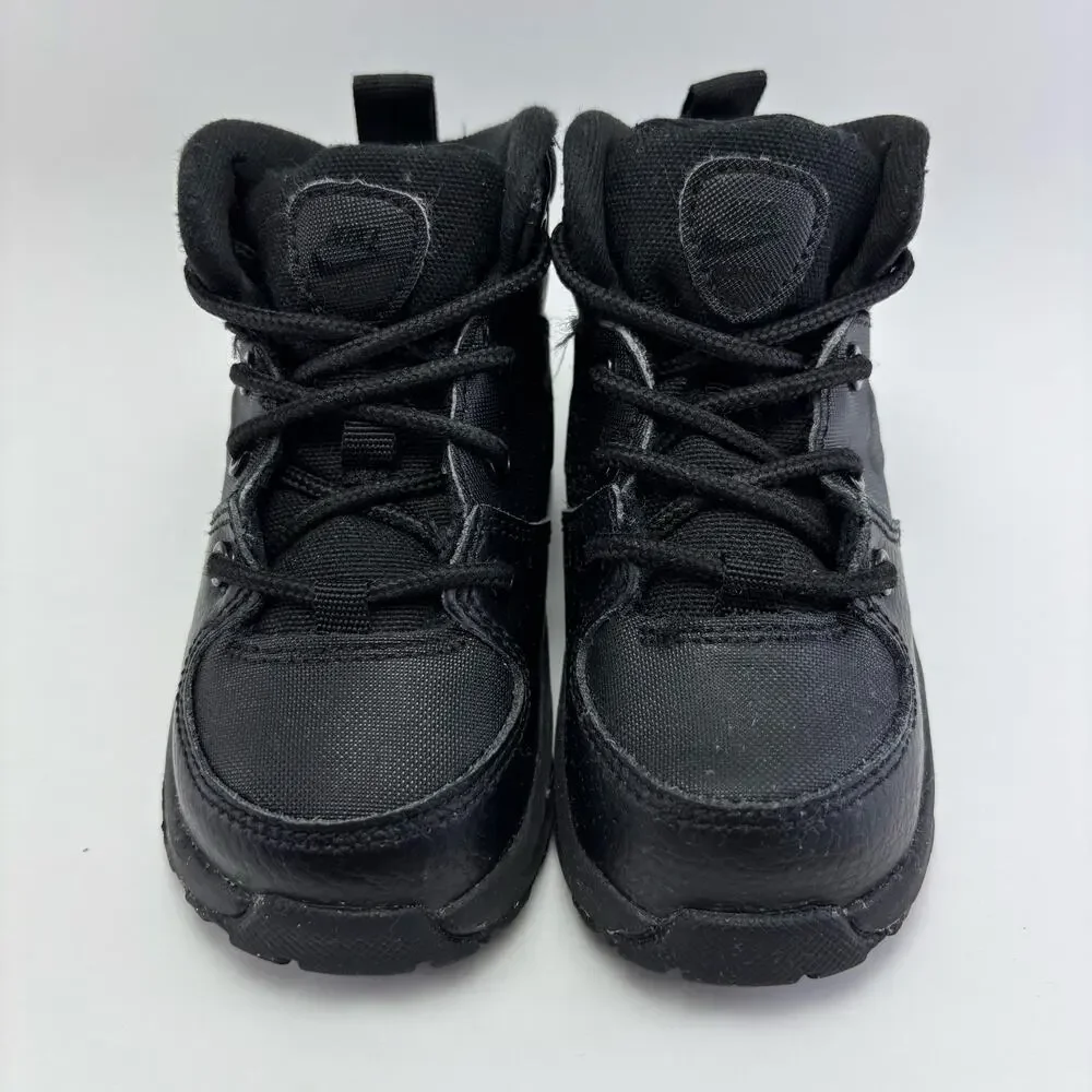 NIKE “Manoa” Black Leather Toddler Boots Size 5C